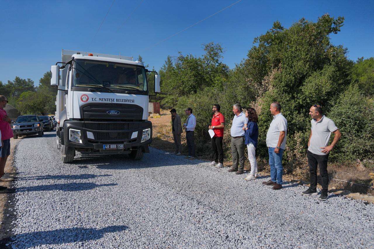 Menteşe’de İki Mahalleyi Bağlayan Yeni Yol Tamamlandı 3